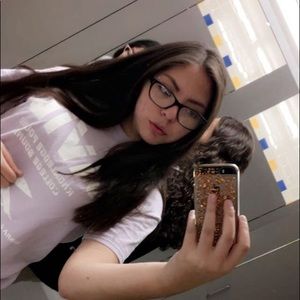 Meet your Posher, Natalie